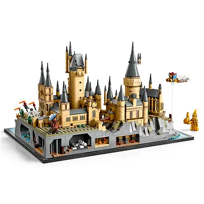 LEGO Harry Potter: Замок Хогвартс и территория, 2660 деталей (76419) - фото 5