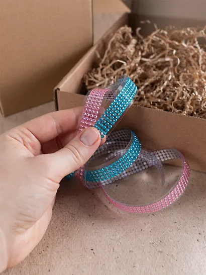 Набор Лента клейкая декоративная со стразами 50смх1,8см Голубая (11-22881-7732) (упаковка)+Лента клейкая декоративная со стразами 50смх1,8см Розовая (11-22881-7730) (упаковка) - фото 10