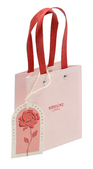 Пакет А5 23*18*10 "With love" жен., бум.мат.ламинат - фото 1