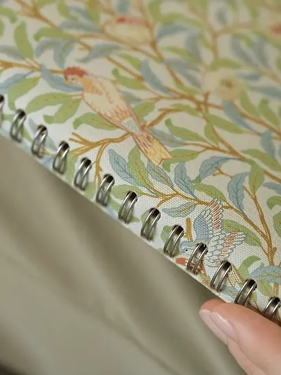 Бизнес-тетрадь А5, 96 листов в клетку, 140 x 200 мм "Poesy. Птицы" искусственная кожа, спираль - фото 4