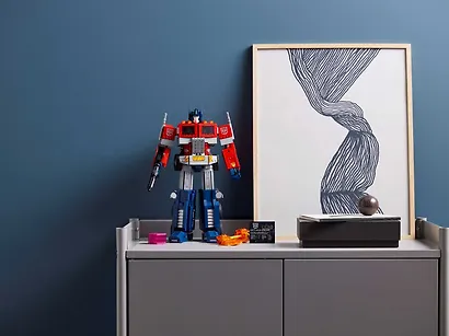 10302 Конструктор LEGO Transformers Оптимус Прайм, 1508 деталей, возраст 18+ - фото 4