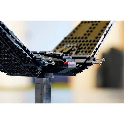 LEGO Star Wars: Командный шаттл Кайло Рена, 386 деталей (75406) - фото 12