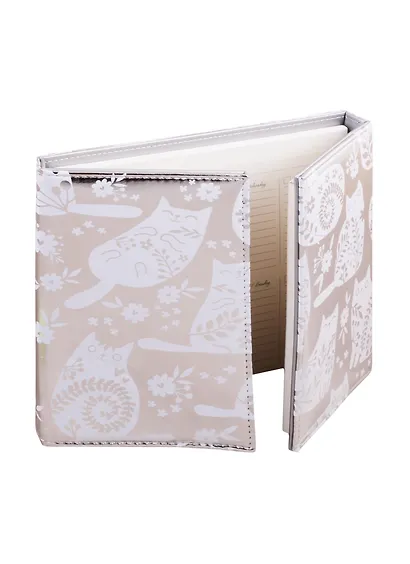 Еженедельник недат. А5+ 52л 225*195 Сариф серебряный, тв. переплет, обл.поролон, шелкография, 8 блоков в комплекте, тонир.офсет - фото 1