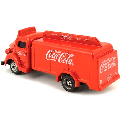 440537 Машинка литая коллекционная Motor City Classics - Die-сast модель по лицензии Coca-Cola 1947 Bottle Truck, масштаб 1:87 - фото 3