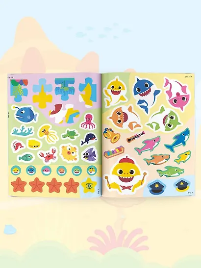 Baby Shark. Увлекательные игры с наклейками - фото 9