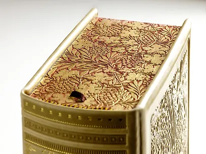 Большая книга афоризмов и притч: Мудрость христианства. Книга в коллекционном кожаном инкрустированн - фото 2