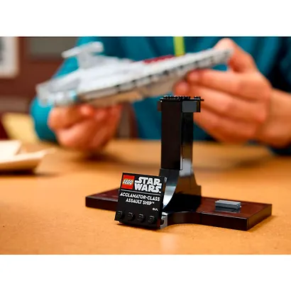 LEGO Star Wars: Штурмовой корабль класса Аккламатор, 450 деталей (75404) - фото 8