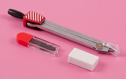 Циркуль школьный, запасной грифель, ластик, цвет в ассортименте - фото 8