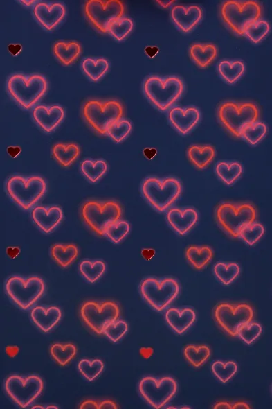 Пакет А5 23*18*10 "Сердечки" жен., тиснение фольгой, бум.мат.ламинат - фото 3