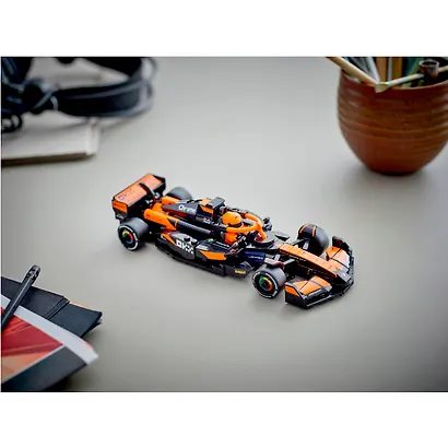 LEGO Speed Champions: Гоночный автомобиль McLaren F1 Team MCL38, 269 деталей (77251) - фото 8
