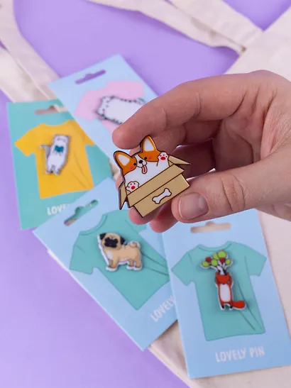 Набор акриловых значков (5шт) (Значок Корги Значок Котик Значок Мопс Значок Котик с книжкой Значок Лисенок) (акрил) (упаковка) - фото 12