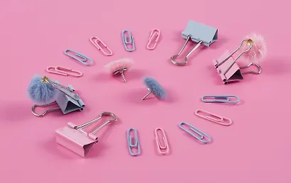 Набор канцелярский: кнопки-гвоздики  с шариками 2 штуки, зажимы 25 мм 5 штук, зажимы с шариками 2 штуки, скрепки 28 мм 80 штук, Yoi - фото 7