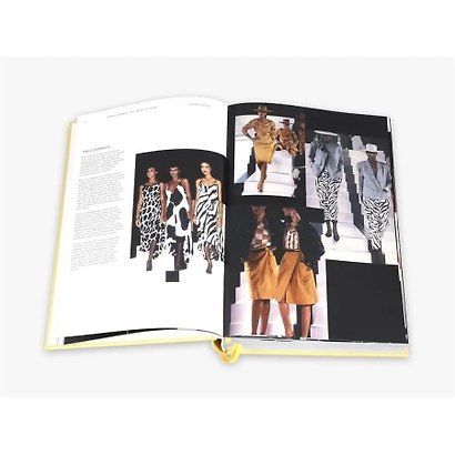 Versace Catwalk: The Complete Collections - фото 5