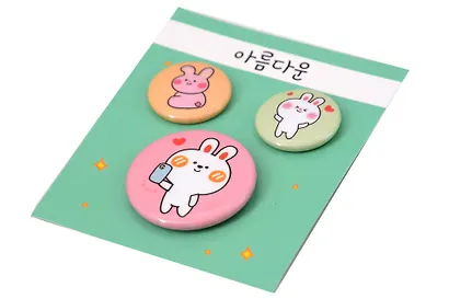 Набор значков Kawaii Кролики (металл) (2 шт 25мм, 1 шт 38мм) - фото 2