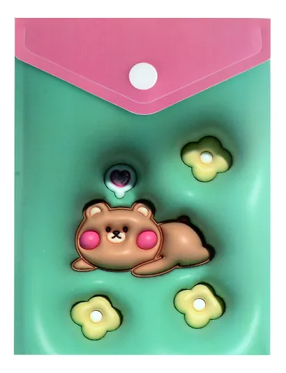 Папка-конверт А6 на кнопке "Kawaii. Мишка 3D", вертикальная - фото 1