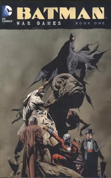 Batman: War Games Book One - фото 1