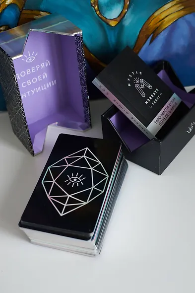 Mystic Mondays Tarot. Таро мистических понедельников. 78 карт и руководство (в подарочном оформлении) - фото 9