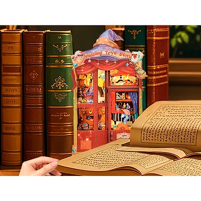 CWGA204 Конструктор интерьерный  – сборный домик CuteBee - Магазин Удивительных Игрушек, 107 деталей (материалы: дерево, картон, пластик, металл), со световыми эффектами (подсветка интерьера), с питанием от 2хААА батареек (не включены), серия DIY, возраст - фото 13