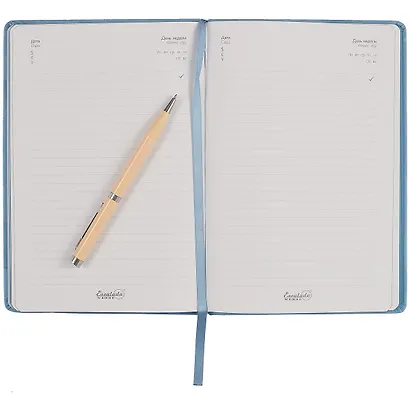 Ежедневник недат. А5 120л "Бейбискин" голубой, кожзам, тв. переплет, глиттер, офсет, ляссе - фото 3