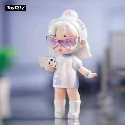 Коллекционная фигурка Законодательница трендов Laura, 11см, 12-Toycity-20266, Blind Box, ToyCity 15+ - фото 5