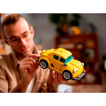 10338 Конструктор LEGO Icons Трансформеры: Робот Бамблби, 950 деталей, возраст 18+ - фото 12