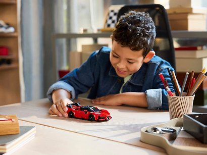 LEGO Speed Champions: Ferrari SF90 XX Stradale, 339 деталей (77254) - фото 8