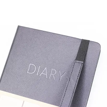 Ежедневник недат. А5 128л "Blank" угольный, 7Б, иск.кожа, интегр.переплет, торец в цвет обл, на резинке, тонир.блок, ляссе - фото 2