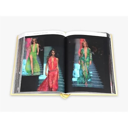 Versace Catwalk: The Complete Collections - фото 4