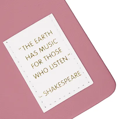 Еженедельник недат. 64л 160х105 "NUANCES" агат, 7Б, иск.кожа, тв.переплет, тонир.блок, нашивка с тисн.фольгой, скругл.углы, ляссе, инд.уп - фото 5