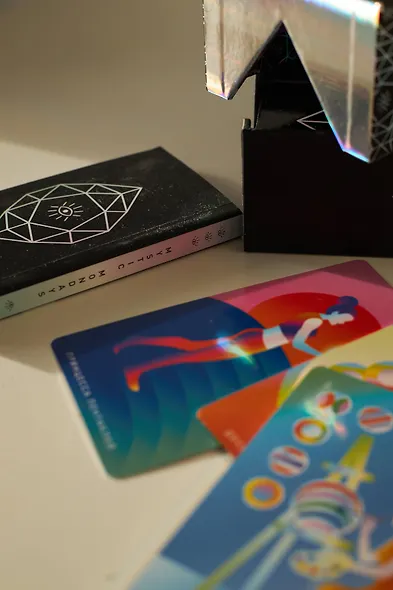 Mystic Mondays Tarot. Таро мистических понедельников. 78 карт и руководство (в подарочном оформлении) - фото 12