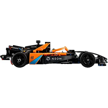 LEGO Technic: Гоночный автомобиль NEOM McLaren Formula E, 452 детали (42169) - фото 8