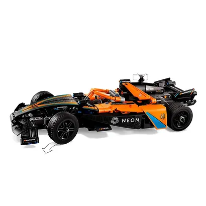 LEGO Technic: Гоночный автомобиль NEOM McLaren Formula E, 452 детали (42169) - фото 9