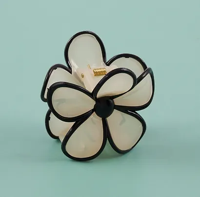 Заколка-крабик Цветок бежевый (пластик) (12-253004-С13) (Lafilaf) - фото 3