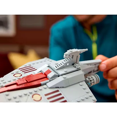 LEGO Star Wars: Штурмовой корабль класса Аккламатор, 450 деталей (75404) - фото 10