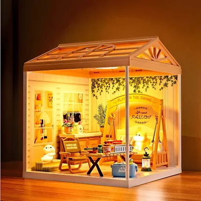 8010 Конструктор интерьерный для детского творчества – сборный домик Fairy Care «Уютный дворик», количество деталей - 82 (материалы: пластик, металл, картон), со световыми эффектами (подсветка интерье - фото 4