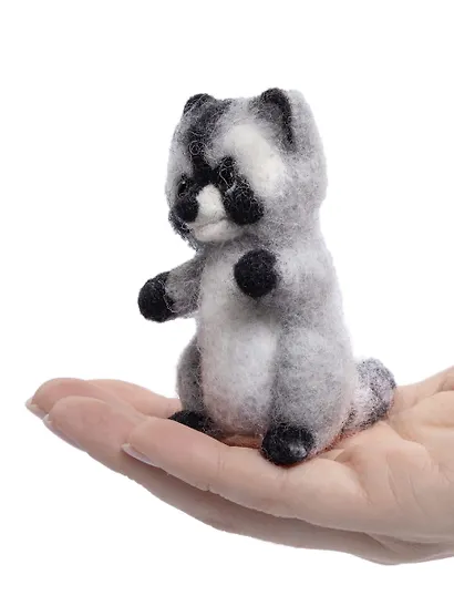 Набор для творчества. Валяние из шерсти "Енот" - фото 7