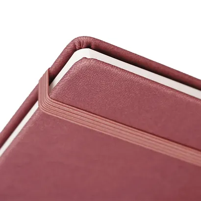 Книга для записей А4- 96л кл. "Joy Book. Малиновый латте" иск.кожа, тонир.блок, скругл.углы, ляссе, резинка - фото 4