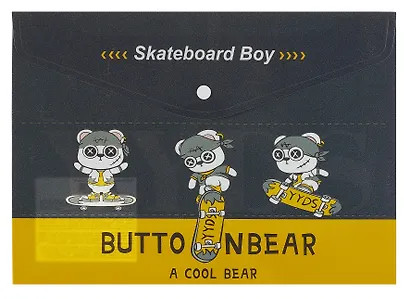 Папка-конверт А4 на кнопке "A cool bear" - фото 1