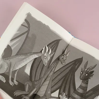 Девочки-драконы. Азмина - Блестящий Золотой Дракон: повесть - фото 9