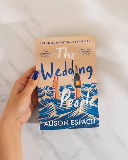The Wedding People (Alison Espach) Свадебные люди (Элисон Эспаш) / Книги на английском языке - фото 4