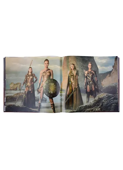 Wonder Woman. The Art and Making of the Film - фото 5