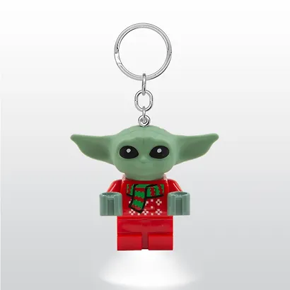 LGL-KE208AH Брелок-фонарик для ключей LEGO Star Wars - Малыш Грогу в праздничном свитере (Grogu Holiday Sweater), возраст 6+ - фото 8